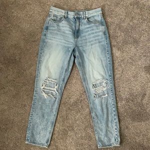 American Eagle mom Jeans size 8